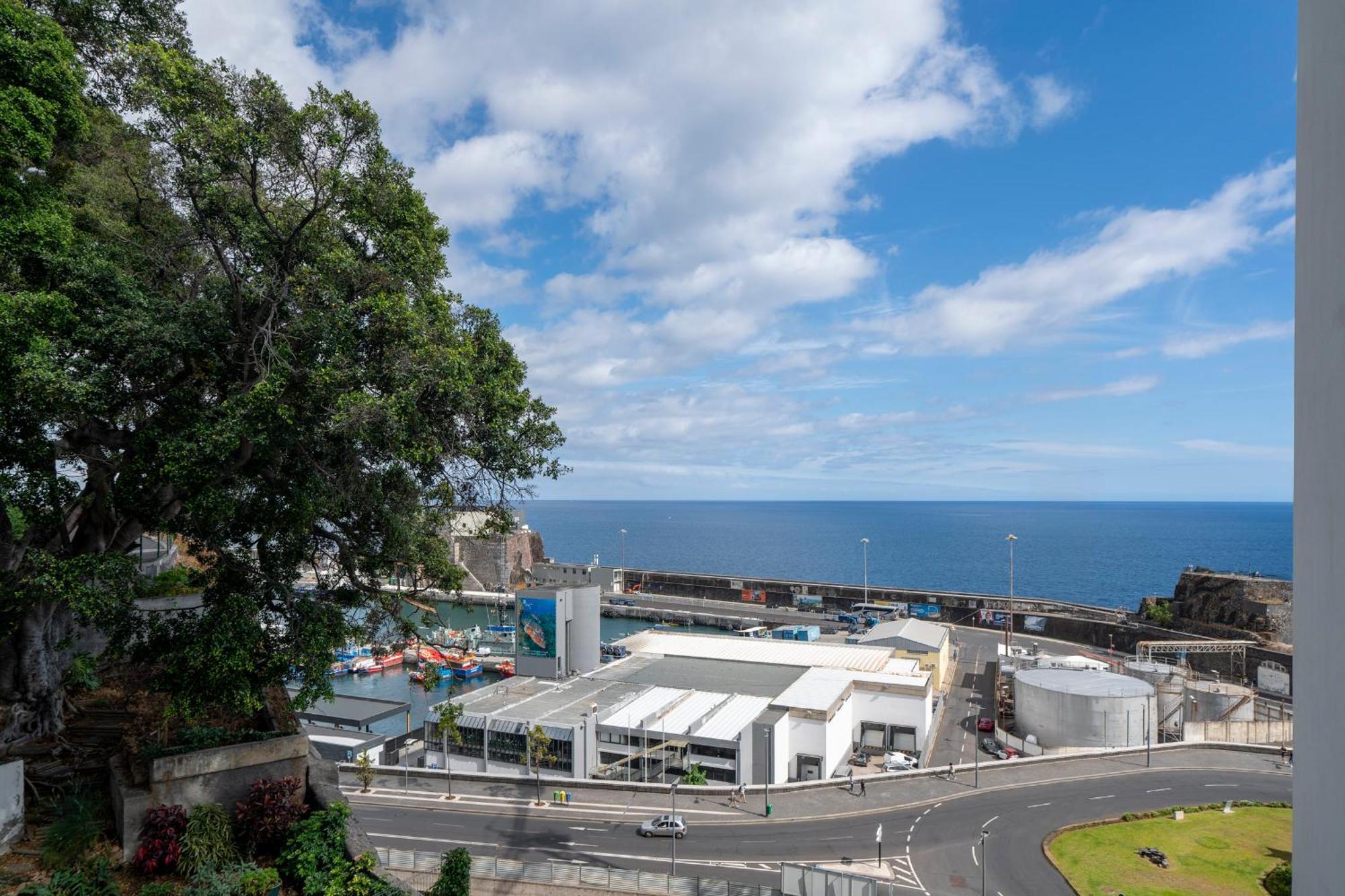 Sea front apartment - Princesa D. Amélia Funchal  Esterno foto